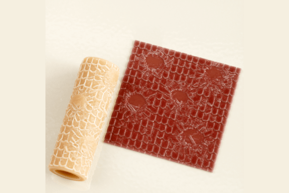 Cracked Scale Shingle Texture Roller STL